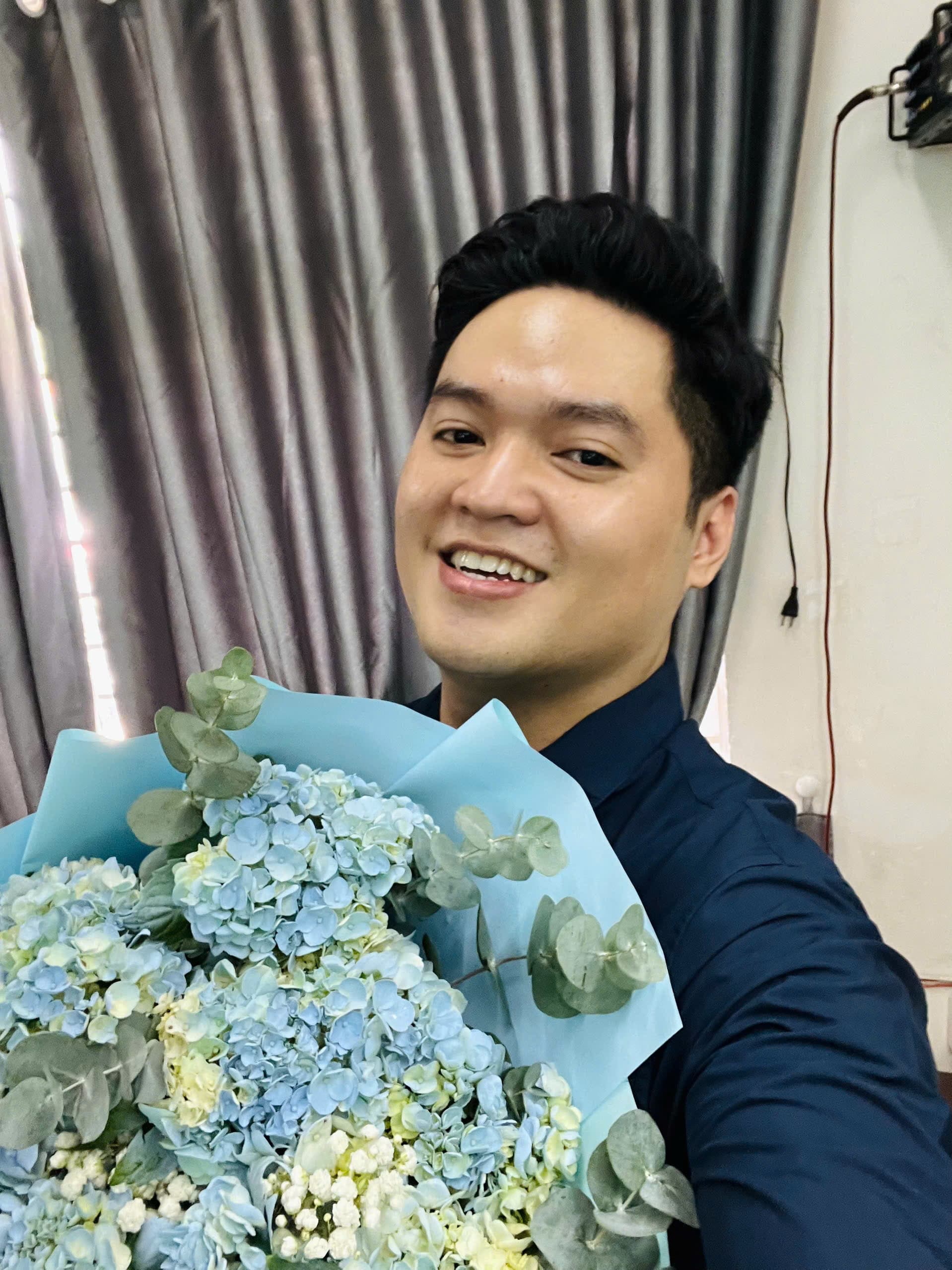 Thầy Lê Tuấn Đạt (Thầy Chí Ngạn)